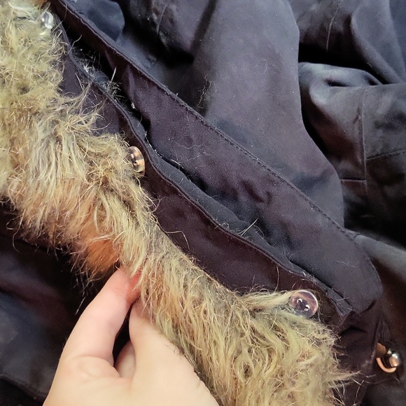 Winter coat - Picture 6 of 7